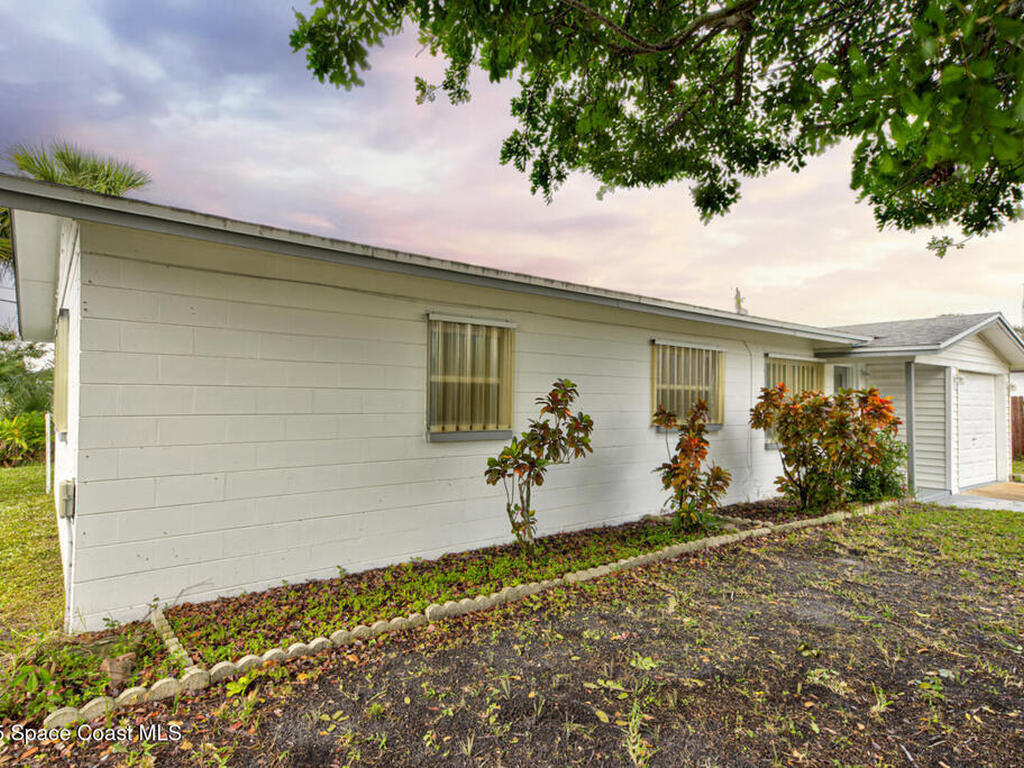 813 7th Street, Merritt Island, FL 32953