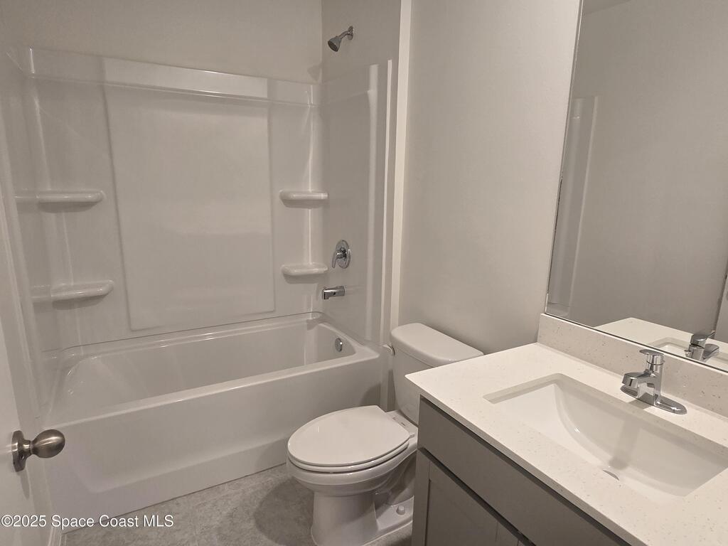 952 SW Richmond Circle, Palm Bay, FL 32908