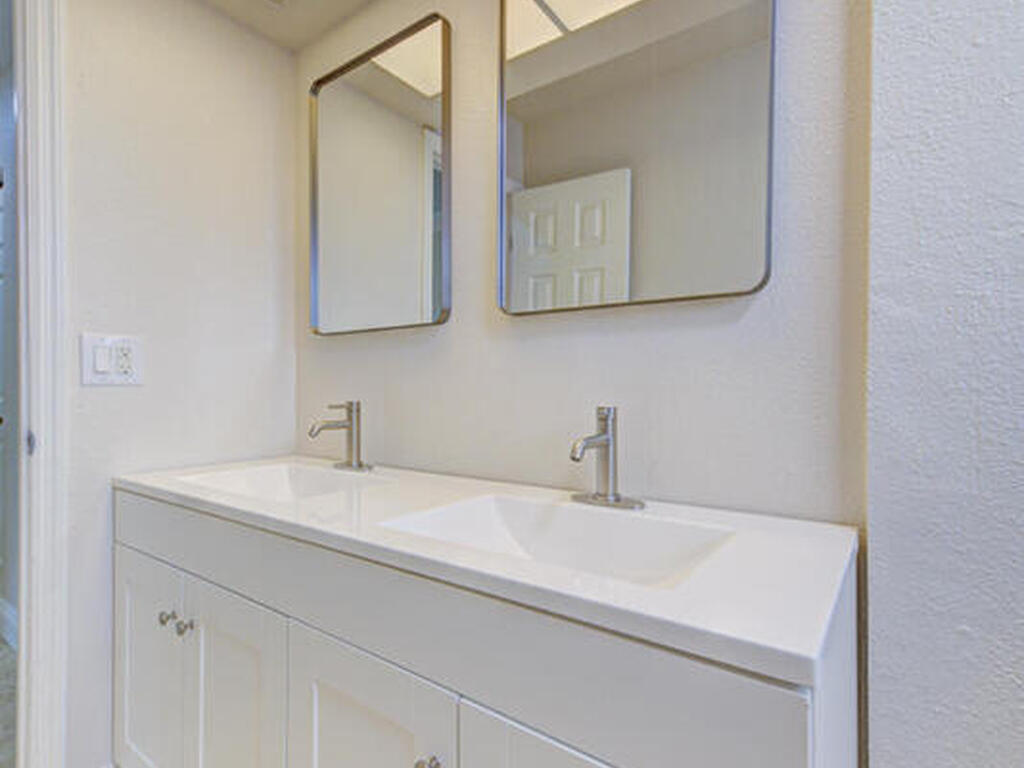 725 Osage Avenue, Melbourne, FL 32935