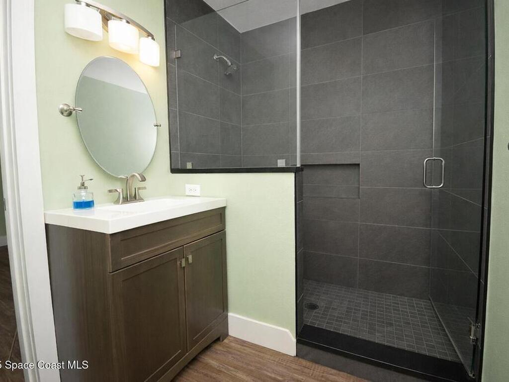 833 Chickasaw Avenue, Melbourne, FL 32935