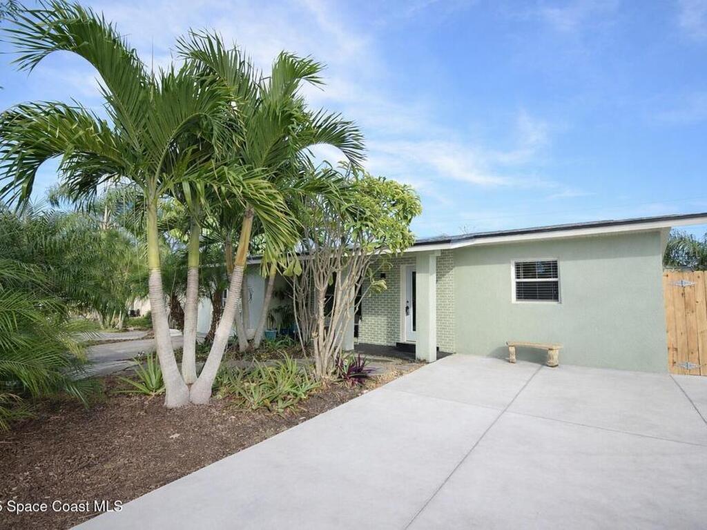 833 Chickasaw Avenue, Melbourne, FL 32935