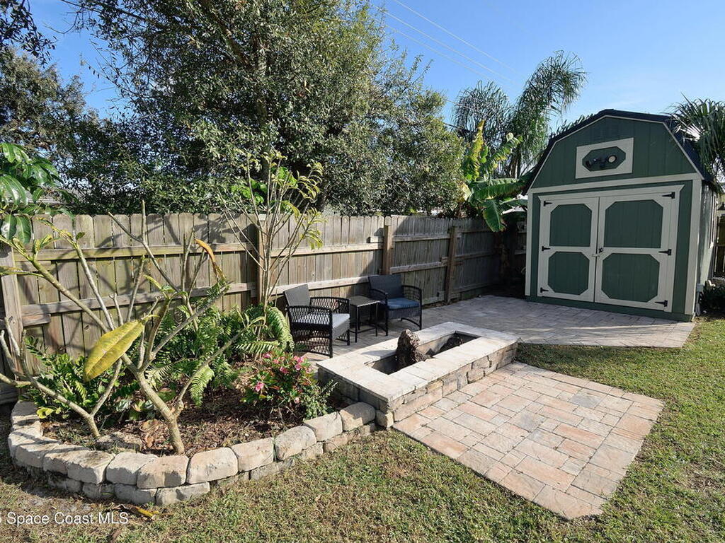 833 Chickasaw Avenue, Melbourne, FL 32935