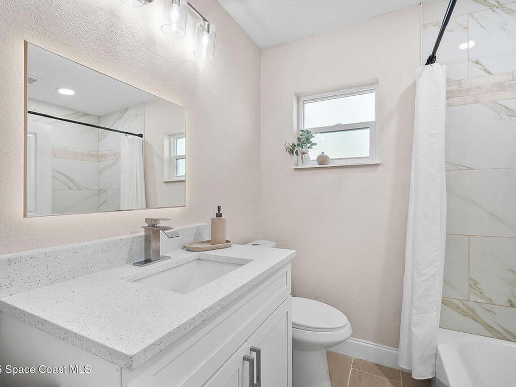 100 Charles Drive, Melbourne, FL 32935