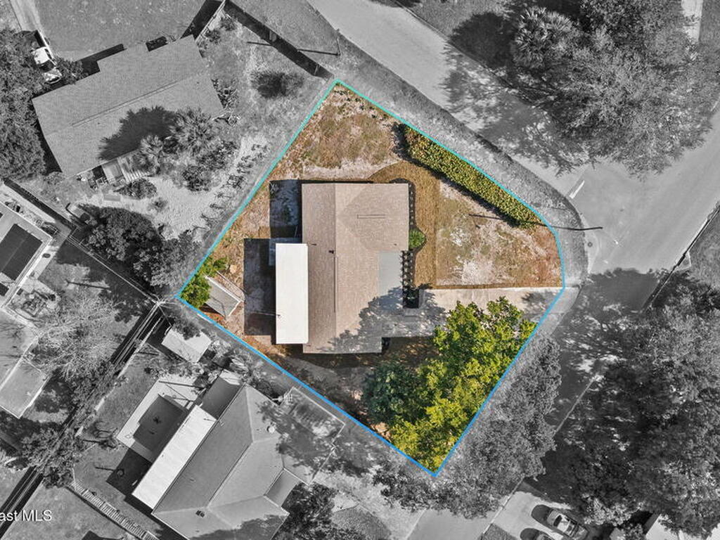 100 Charles Drive, Melbourne, FL 32935