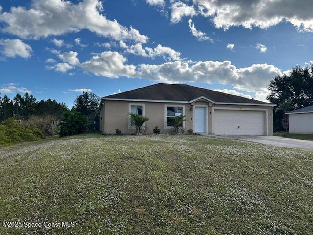 2999 Hackensack Avenue, Palm Bay, FL 32909