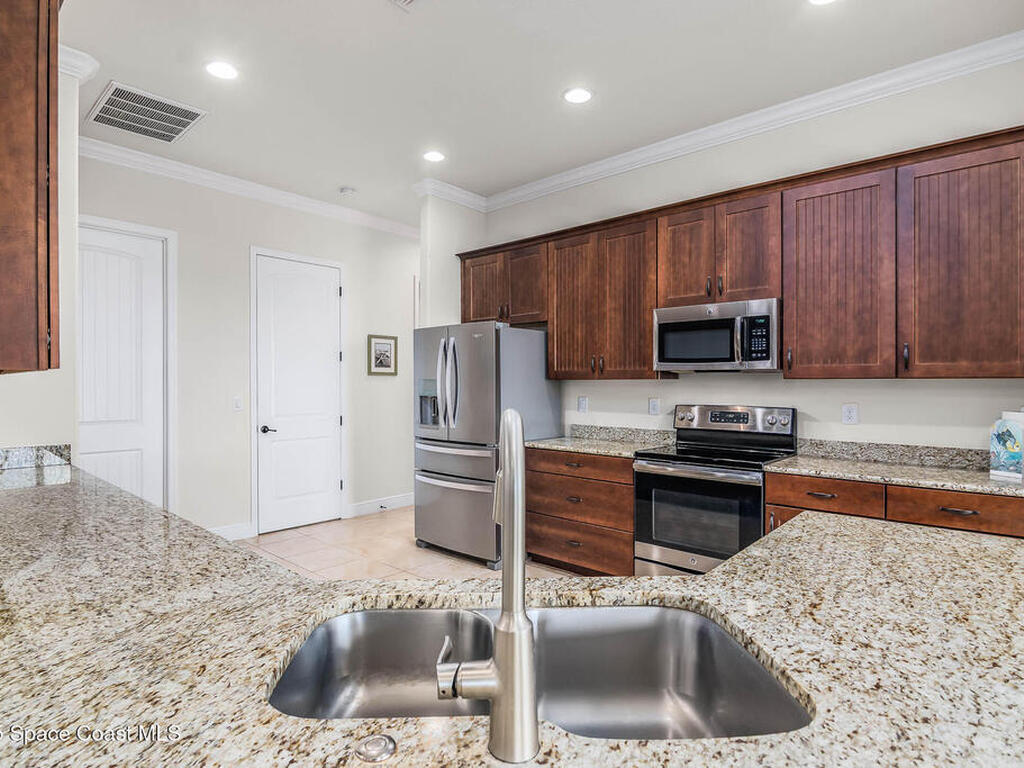 1953 Rockledge Drive, Rockledge, FL 32955