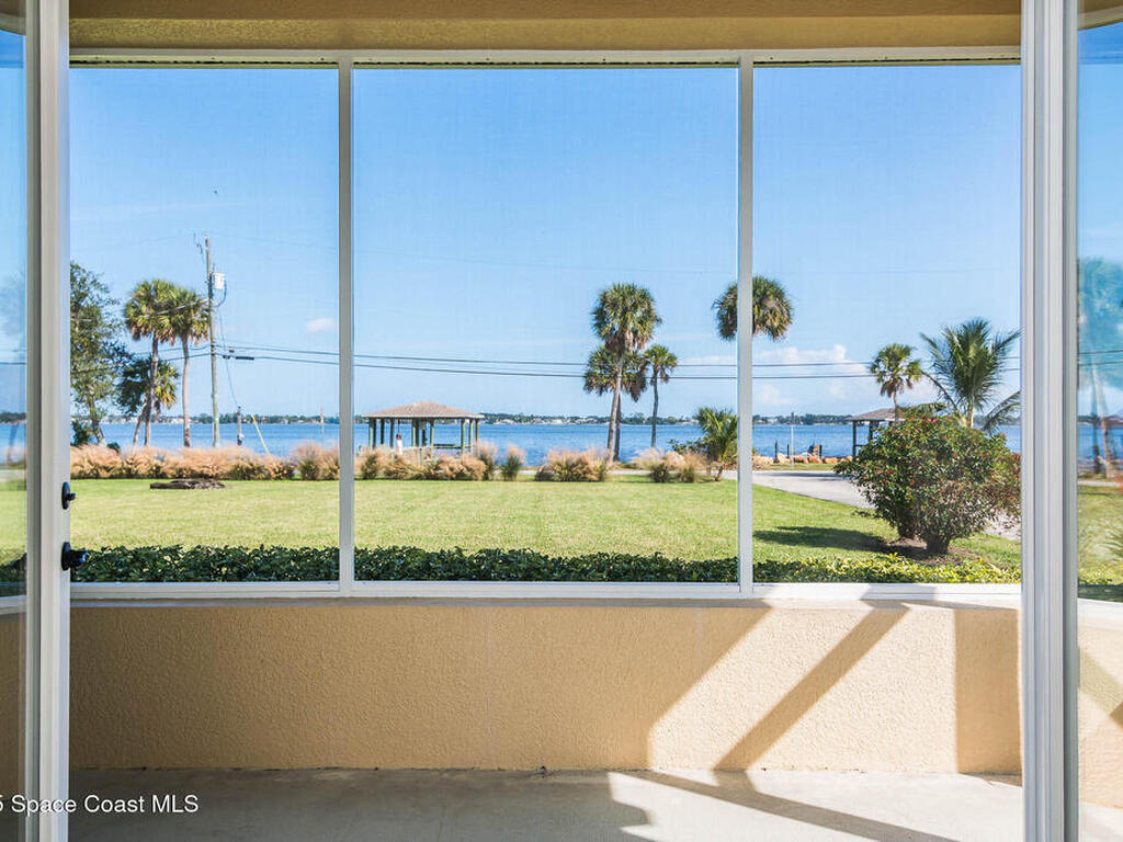 1953 Rockledge Drive, Rockledge, FL 32955