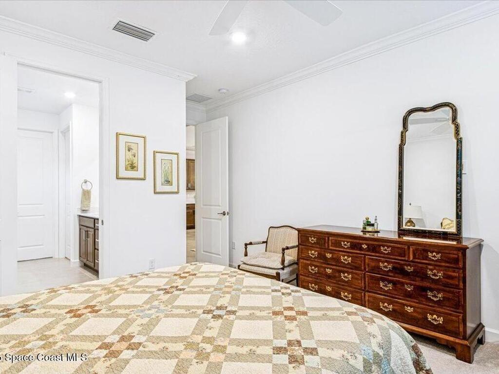 484 Veridian Circle, Palm Bay, FL 32907