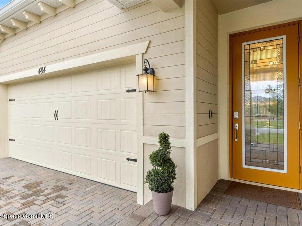 484 Veridian Circle, Palm Bay, FL 32907