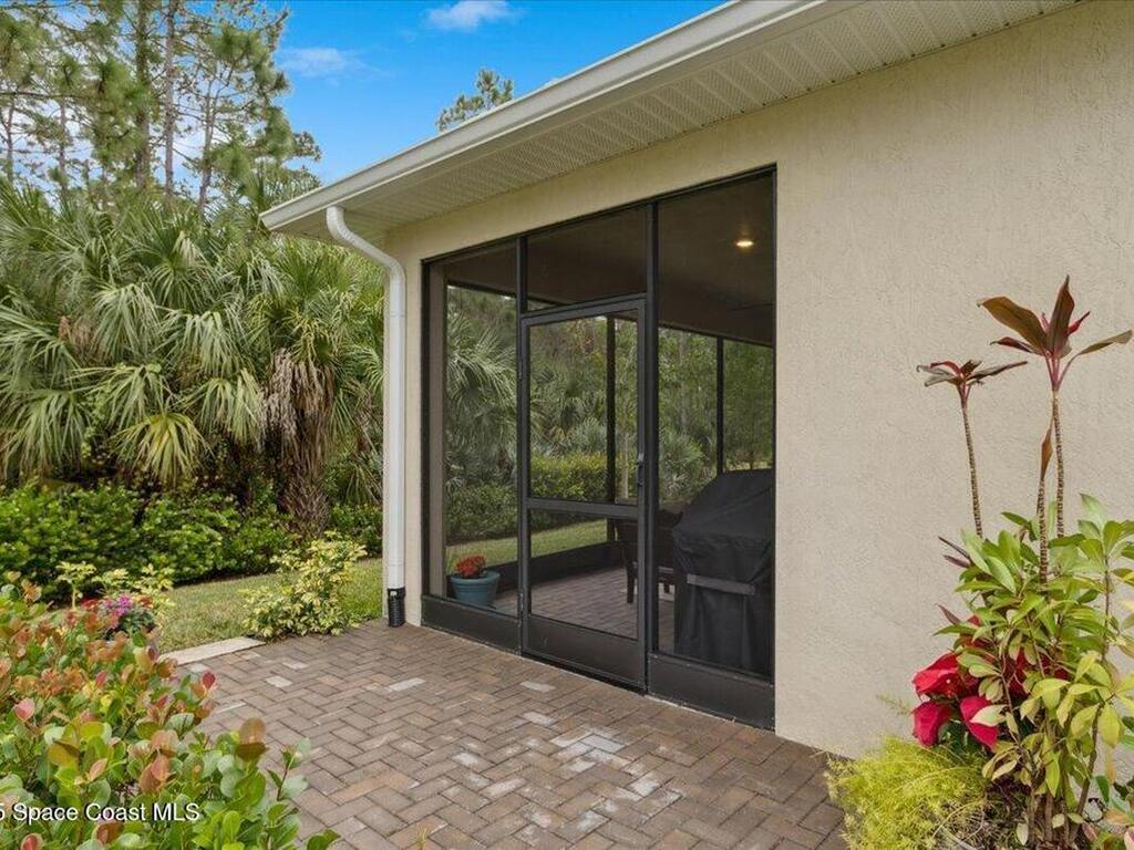 484 Veridian Circle, Palm Bay, FL 32907