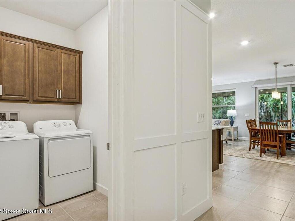 484 Veridian Circle, Palm Bay, FL 32907