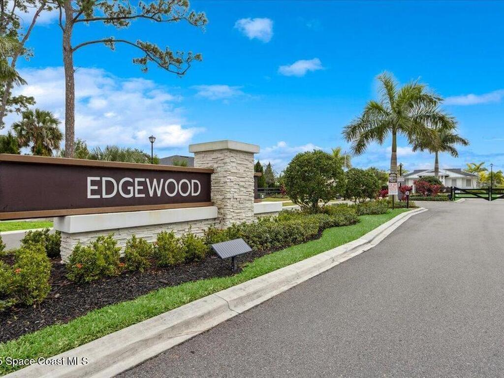 484 Veridian Circle, Palm Bay, FL 32907