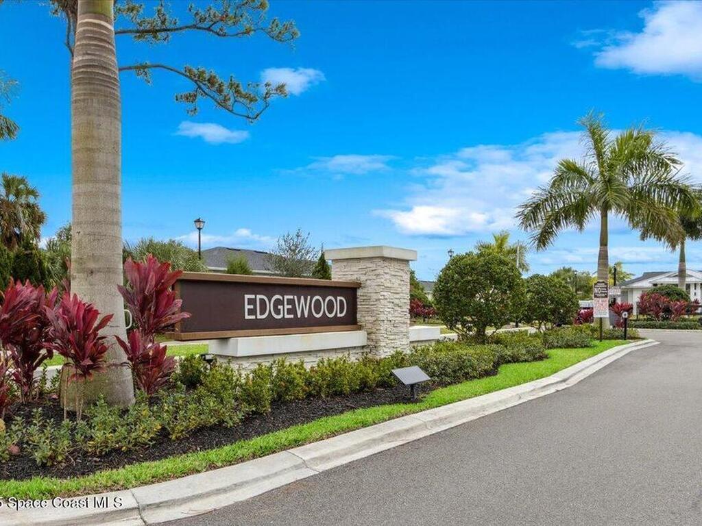 484 Veridian Circle, Palm Bay, FL 32907