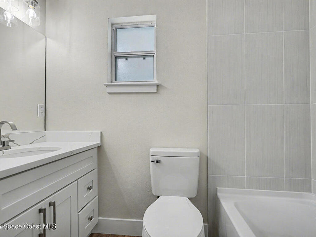 292 Pine Tree Drive, Indialantic, FL 32903