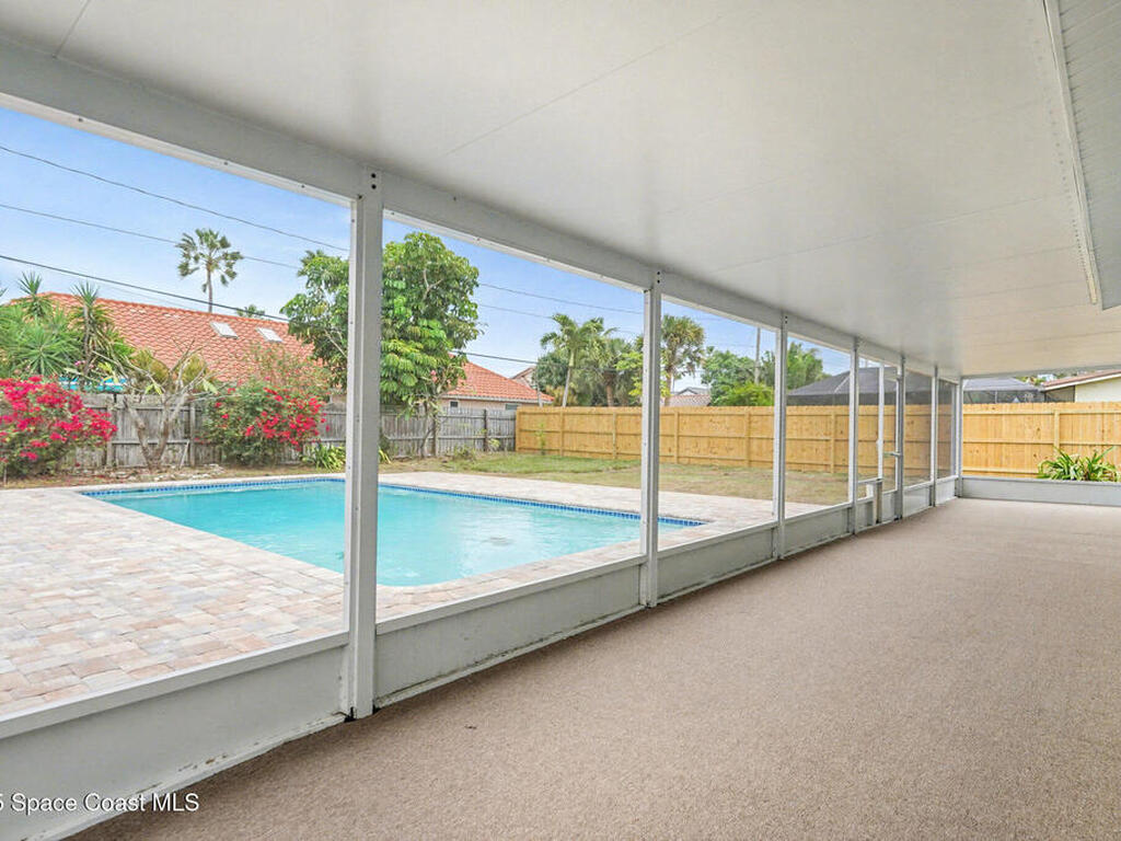 292 Pine Tree Drive, Indialantic, FL 32903