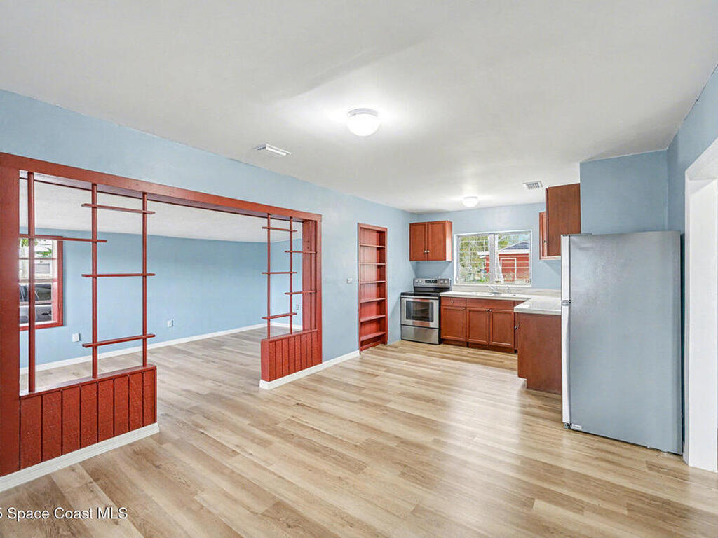 3527 Old Dixie Highway, Mims, FL 32754