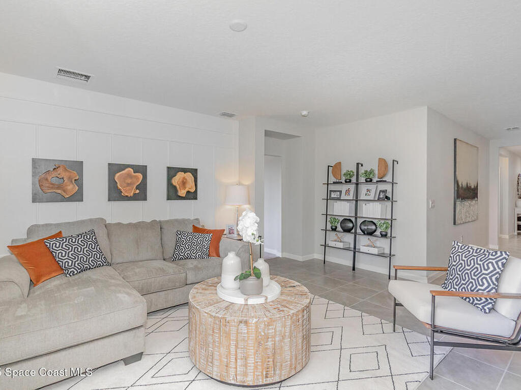 1394 Garabaldi Circle, Palm Bay, FL 32909