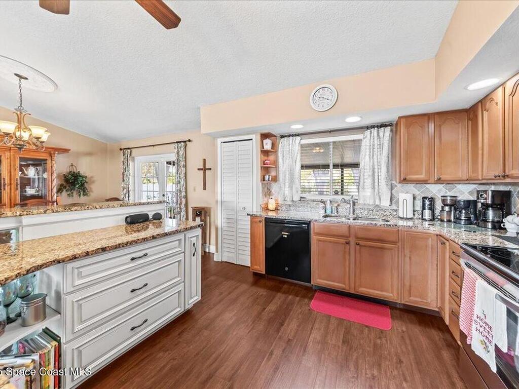 418 Charlotta Avenue, Palm Bay, FL 32909