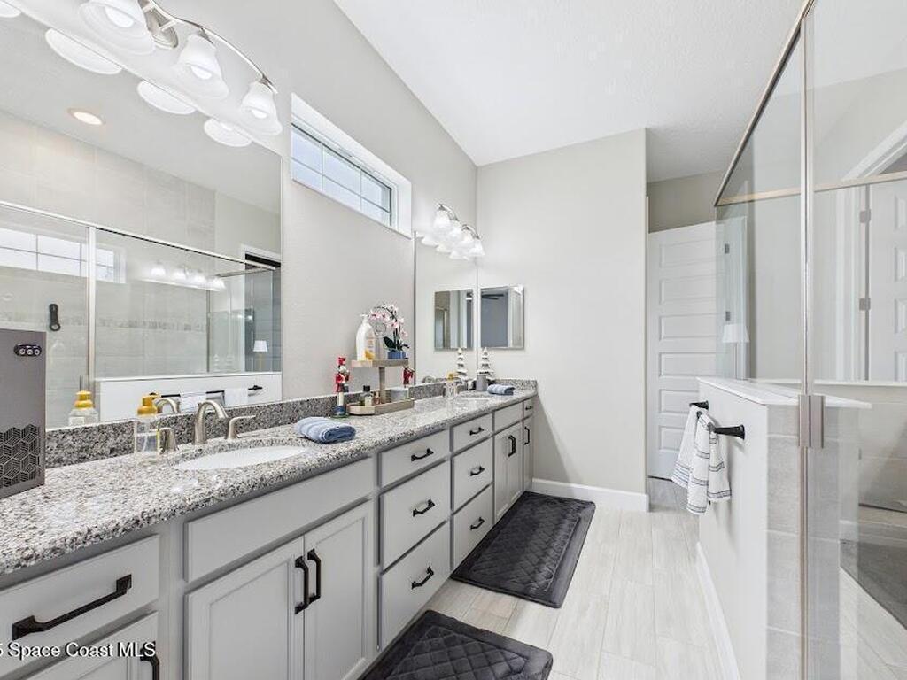 2940 Avalonia Drive, Melbourne, FL 32940