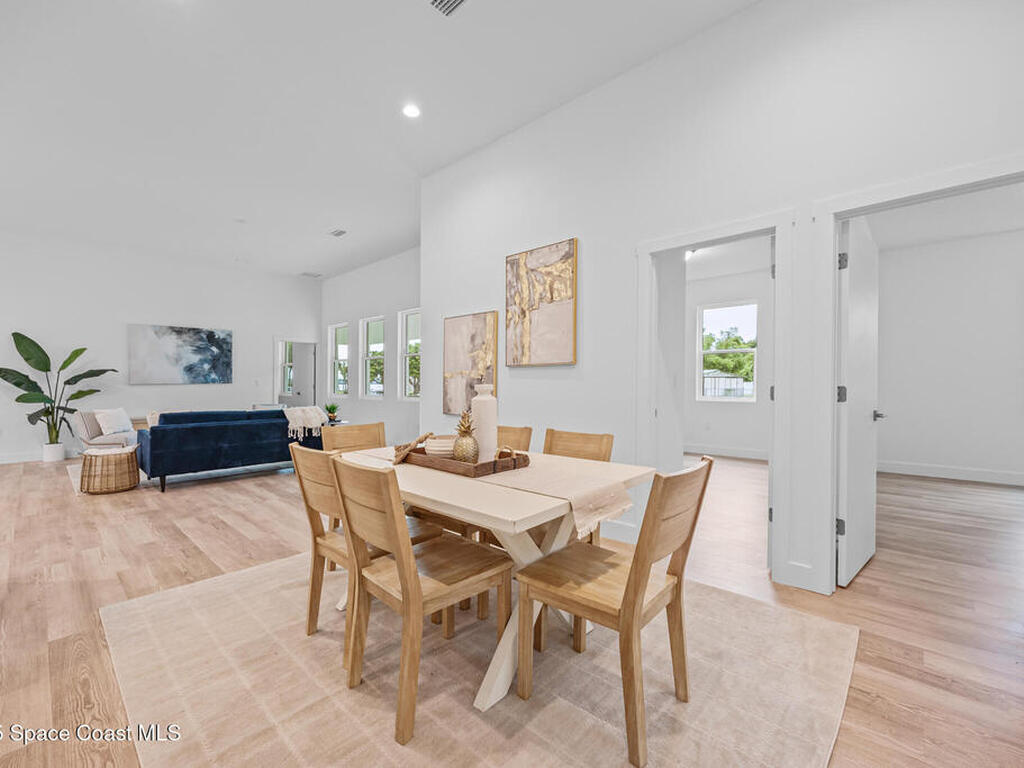 30 Victoria Street, Merritt Island, FL 32952