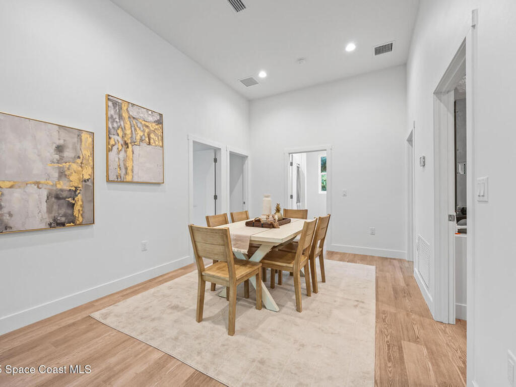 30 Victoria Street, Merritt Island, FL 32952