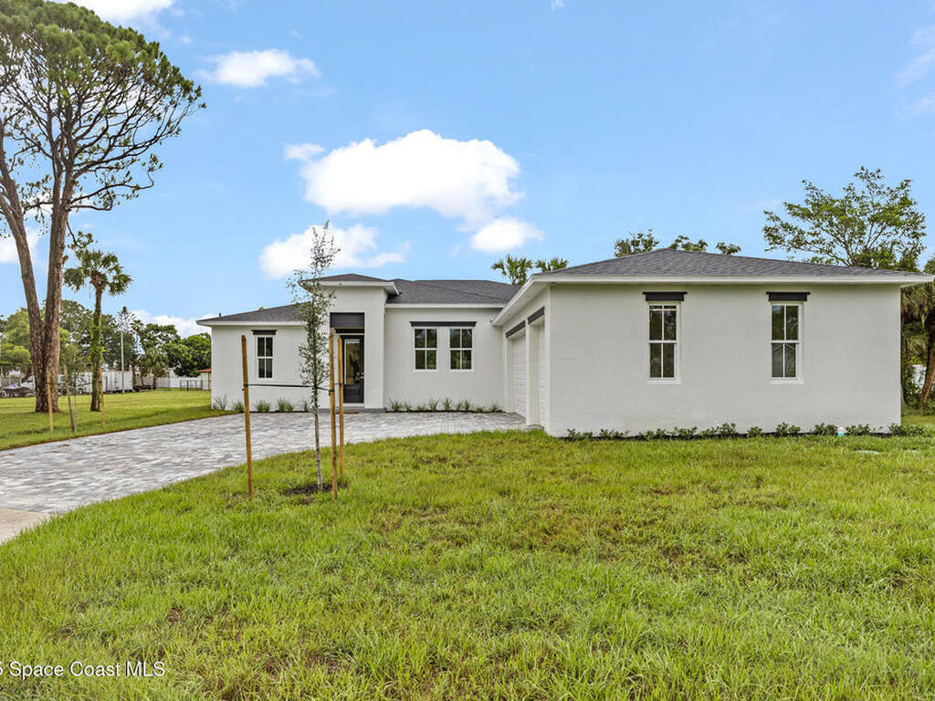 30 Victoria Street, Merritt Island, FL 32952