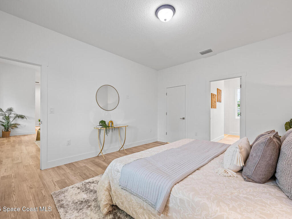 30 Victoria Street, Merritt Island, FL 32952