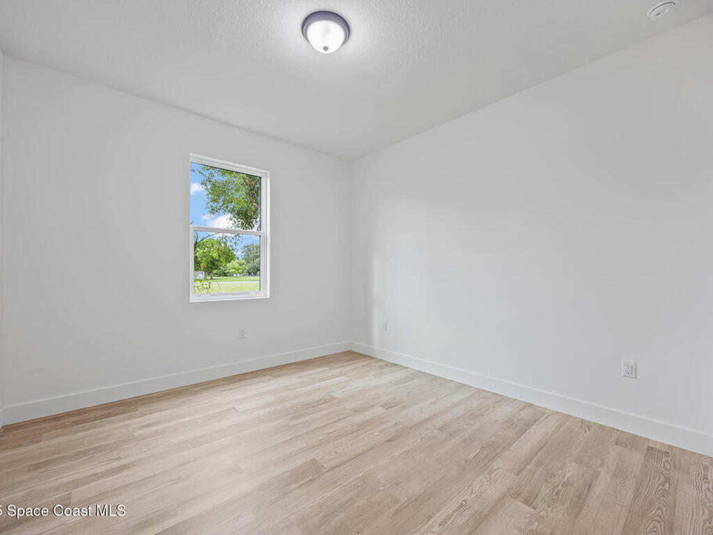 30 Victoria Street, Merritt Island, FL 32952