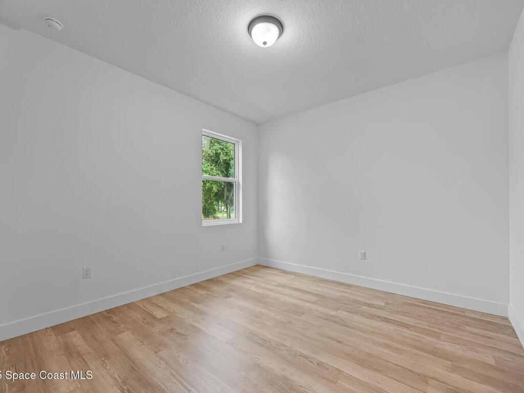 30 Victoria Street, Merritt Island, FL 32952