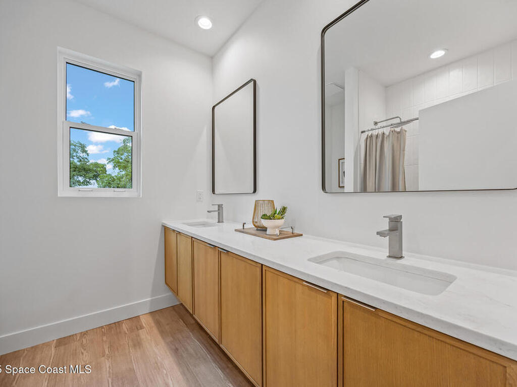 30 Victoria Street, Merritt Island, FL 32952