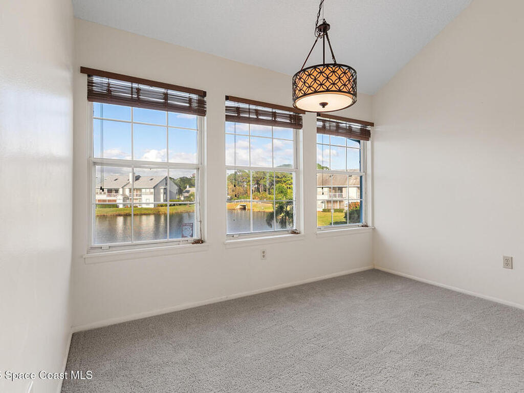 4740 Lake Waterford Way, Melbourne, FL 32901