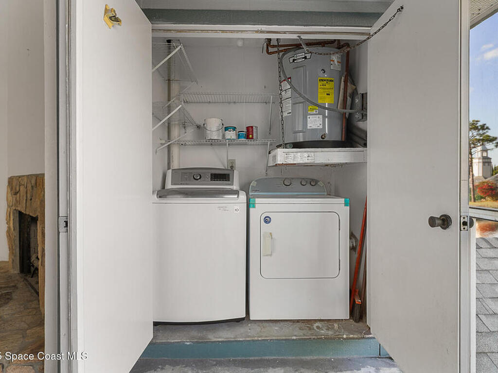 4740 Lake Waterford Way, Melbourne, FL 32901