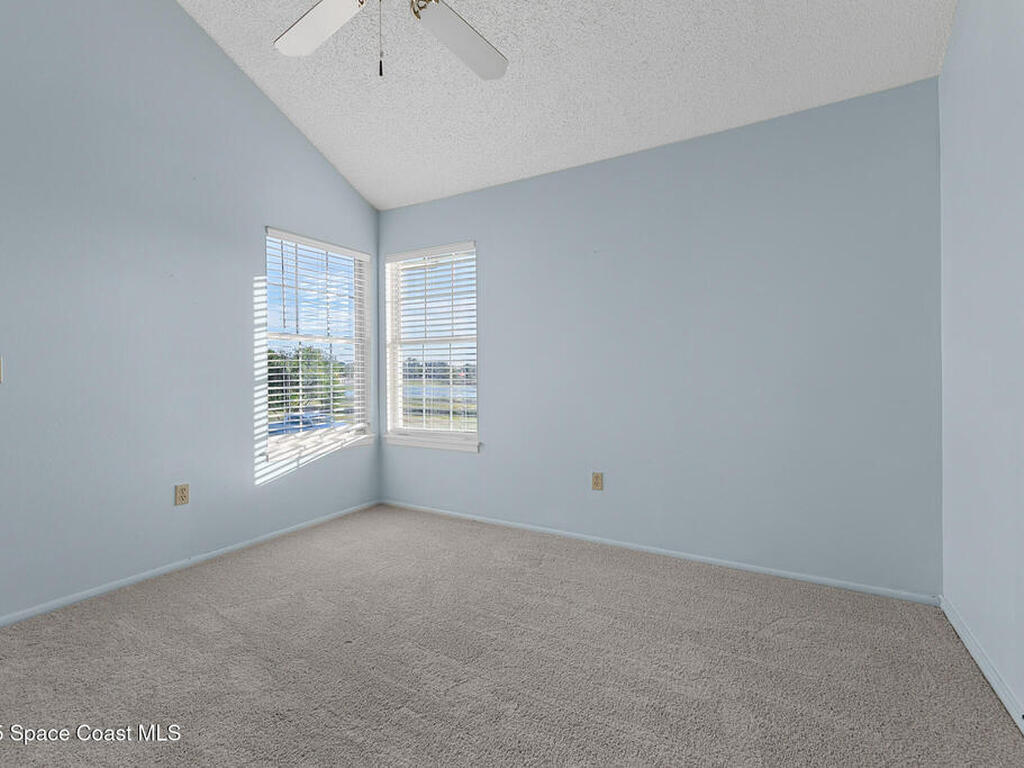 4740 Lake Waterford Way, Melbourne, FL 32901