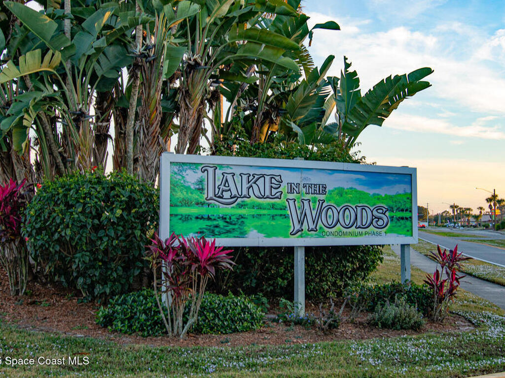 4740 Lake Waterford Way, Melbourne, FL 32901