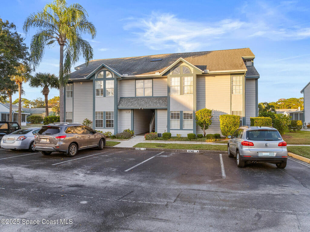 4740 Lake Waterford Way, Melbourne, FL 32901