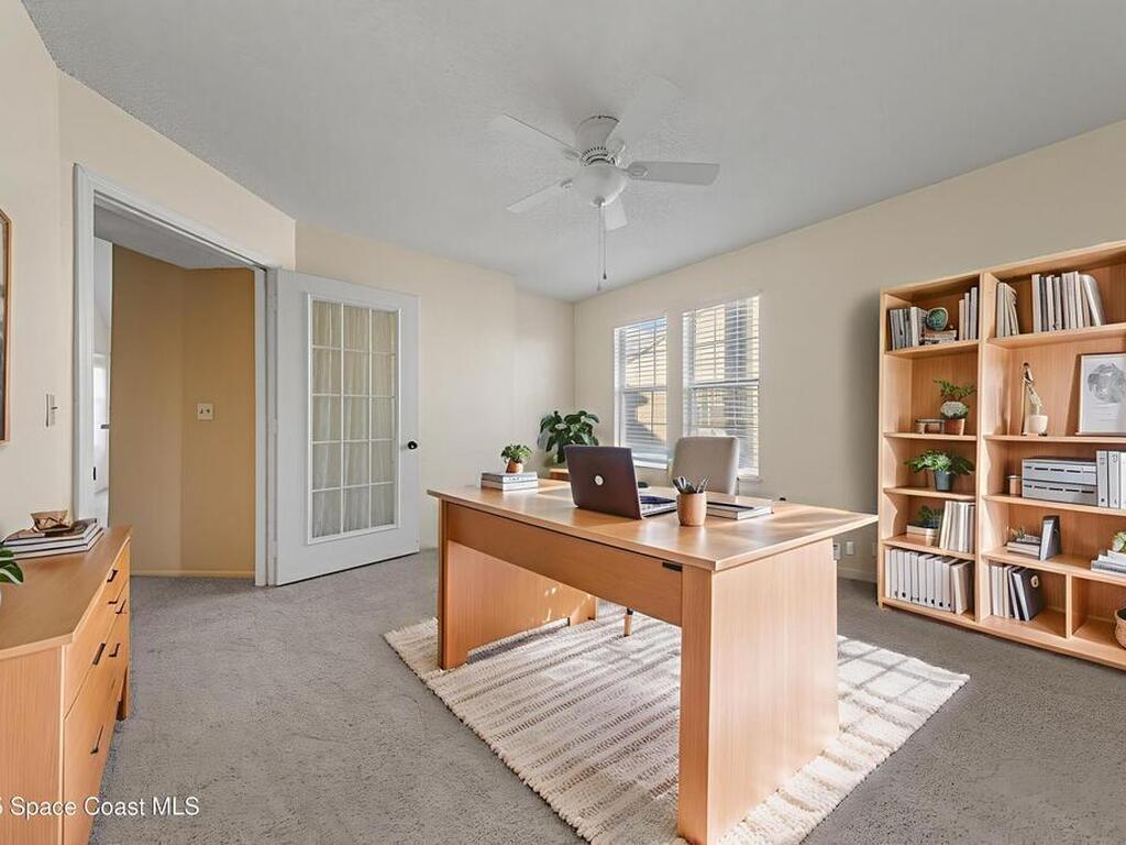 4740 Lake Waterford Way, Melbourne, FL 32901