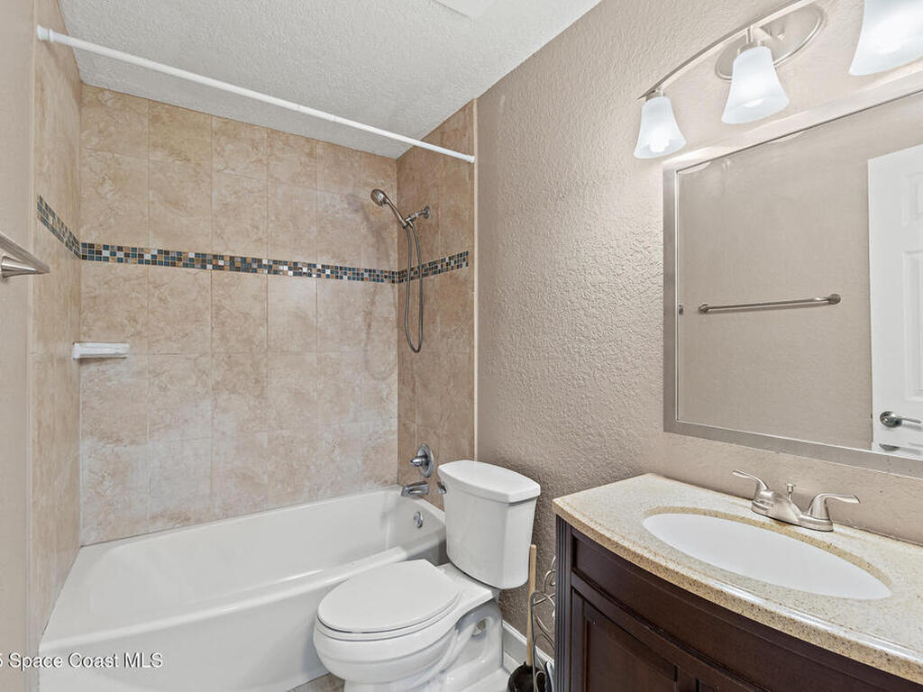 401 Monroe Avenue, Cape Canaveral, FL 32920