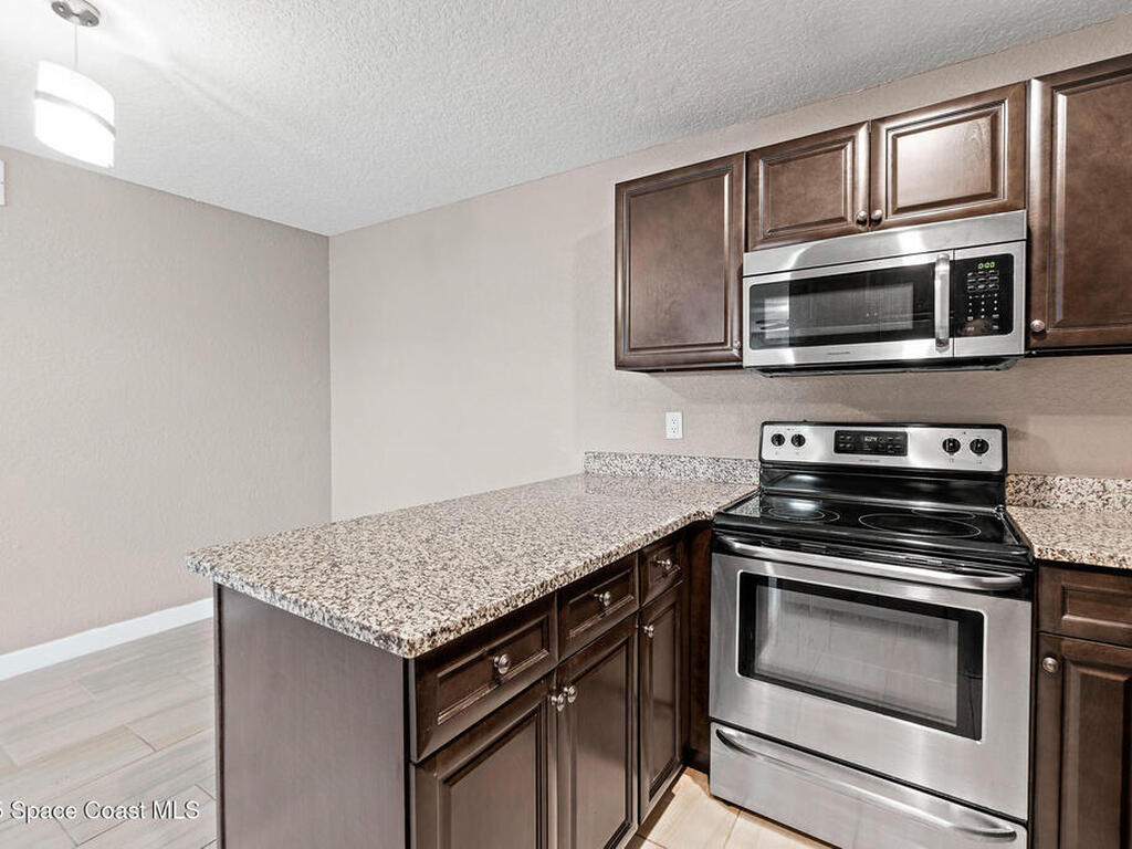 401 Monroe Avenue, Cape Canaveral, FL 32920