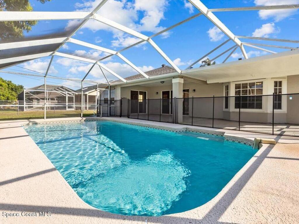 1037 SW California Boulevard, Port St. Lucie, FL 34953