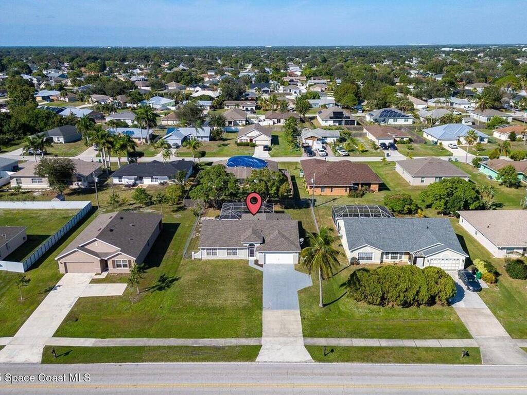 1037 SW California Boulevard, Port St. Lucie, FL 34953