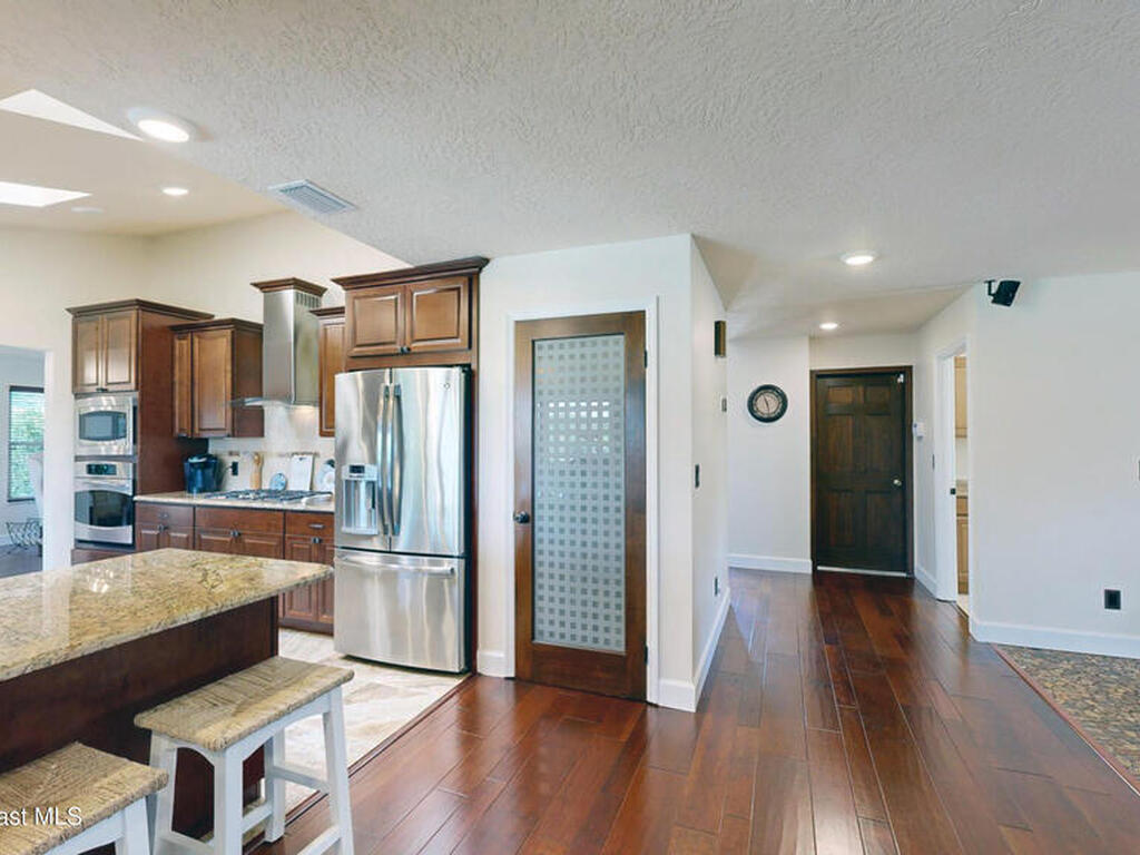 820 Kerry Downs Circle, Melbourne, FL 32940