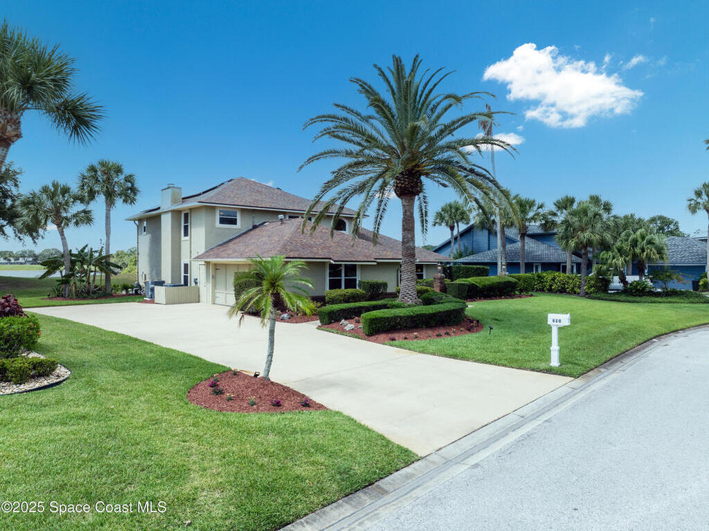 820 Kerry Downs Circle, Melbourne, FL 32940