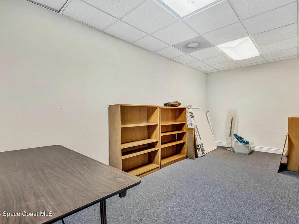 902 E New Haven Avenue, Melbourne, FL 32901