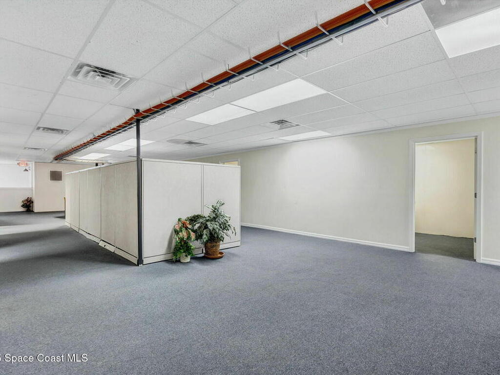 902 E New Haven Avenue, Melbourne, FL 32901
