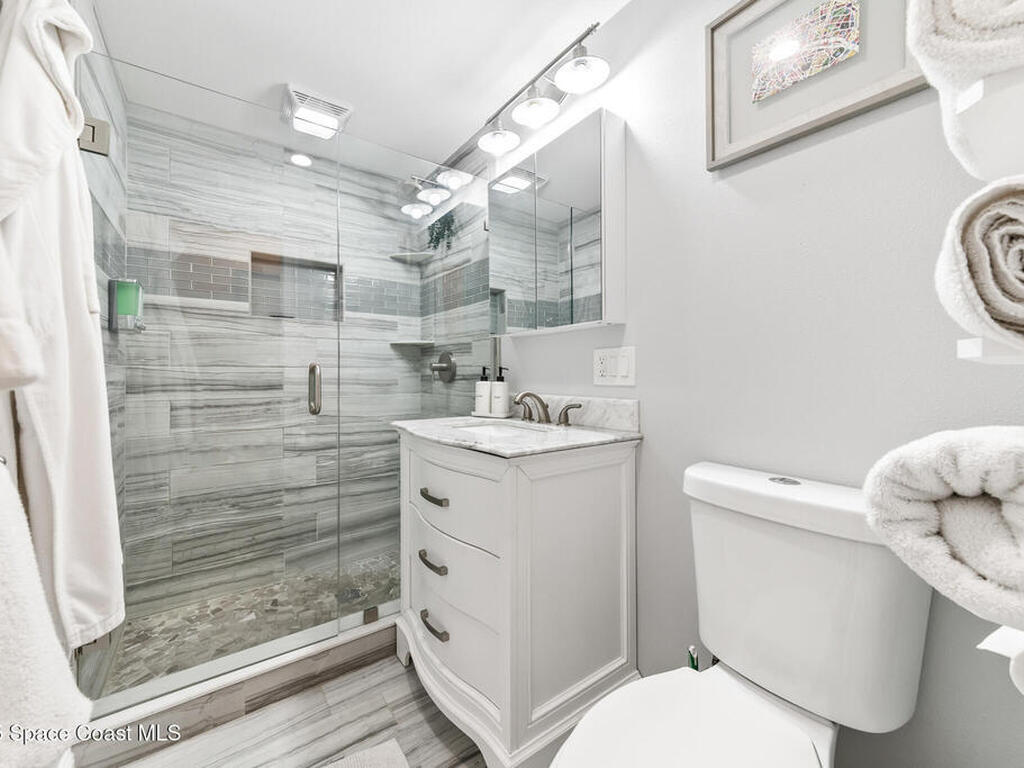 172 Woodland Avenue, Cocoa Beach, FL 32931