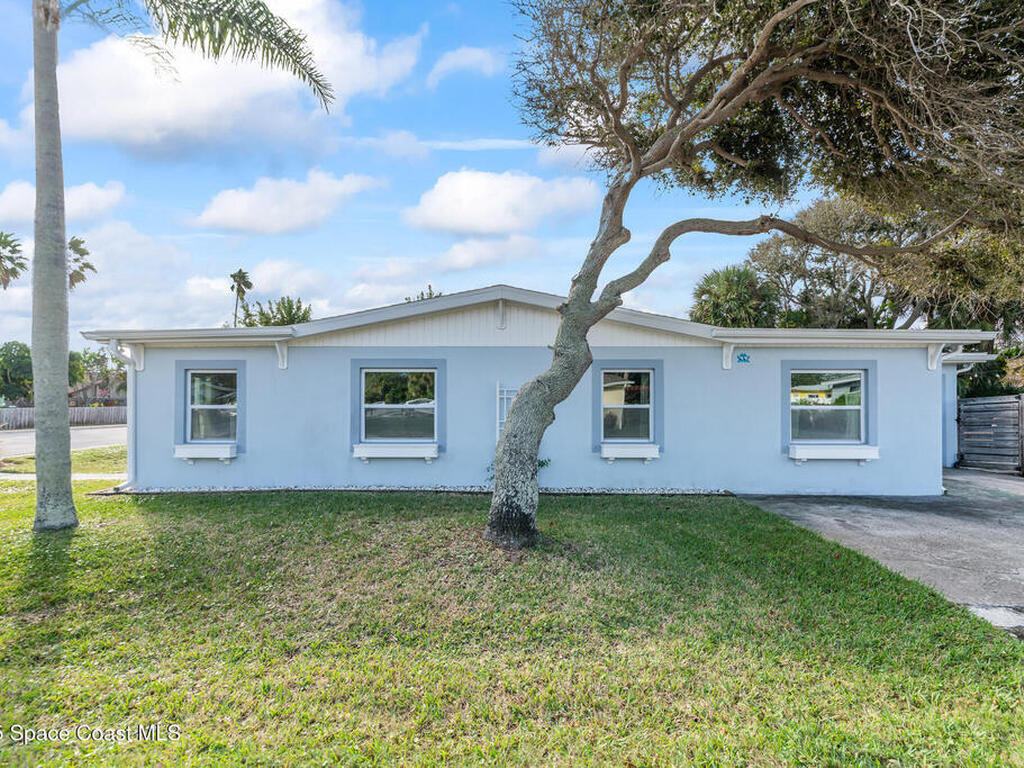 172 Woodland Avenue, Cocoa Beach, FL 32931