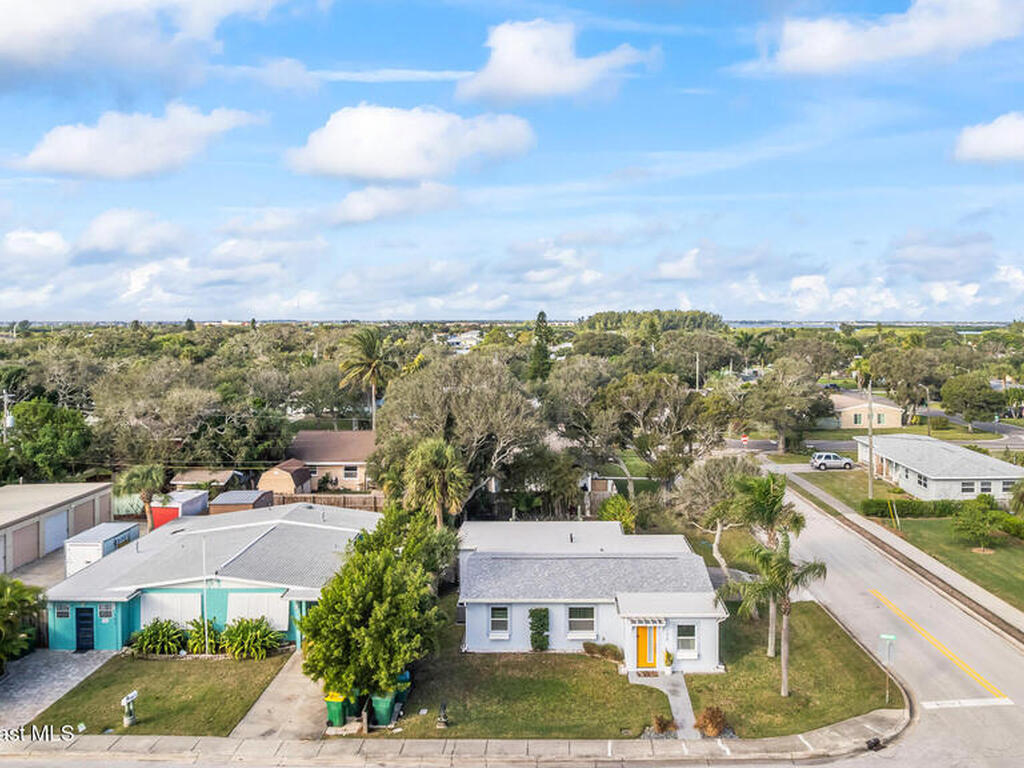 172 Woodland Avenue, Cocoa Beach, FL 32931