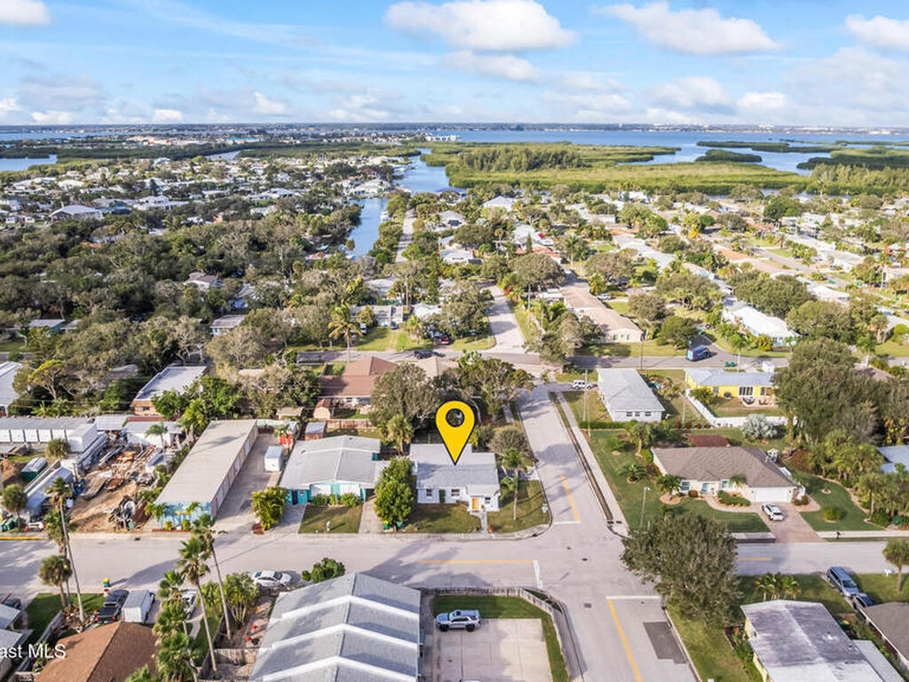 172 Woodland Avenue, Cocoa Beach, FL 32931