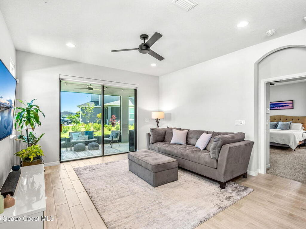 3194 Blazing Star Drive, Melbourne, FL 32940