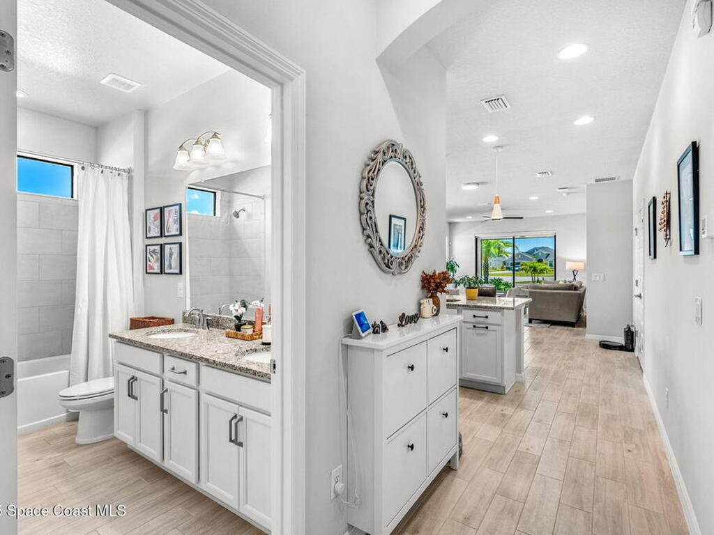 3194 Blazing Star Drive, Melbourne, FL 32940